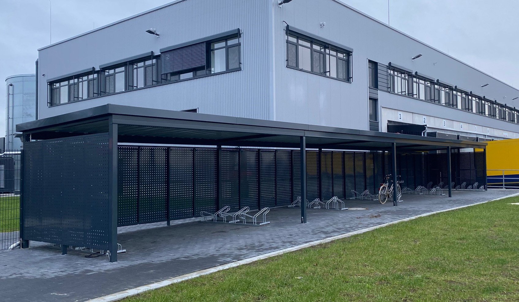 GB_RS_Ueberdachung_Bikeport_3
